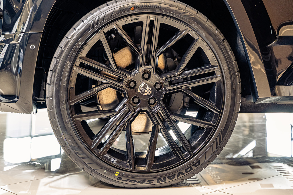 LAND ROVER DEFENDER 110 DEFENDER 110 5.0 V8 HSE X-DYNAMIC (P425)