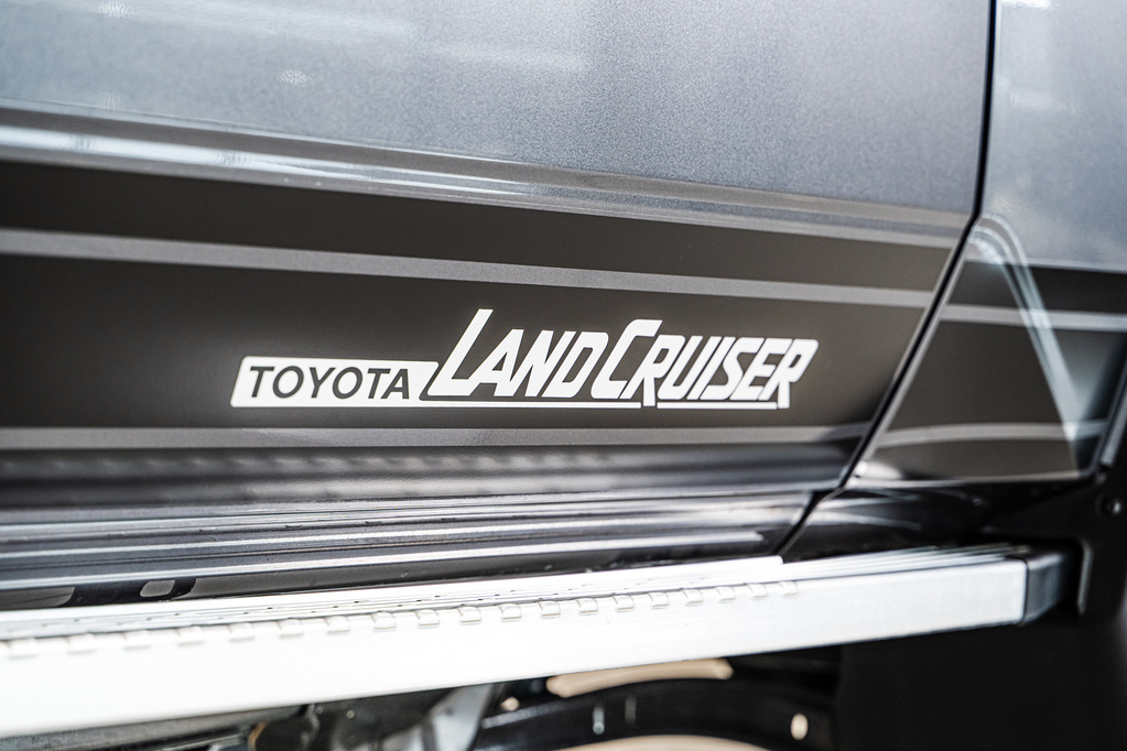 TOYOTA LAND CRUISER 76 LANDCRUISER 76 2.8 GD-6 VX S/W A/T