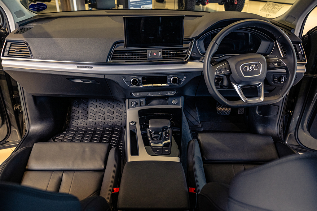 AUDI Q5 Q5 SPORTBACK 40 TDI QUATTRO S LINE STRONIC