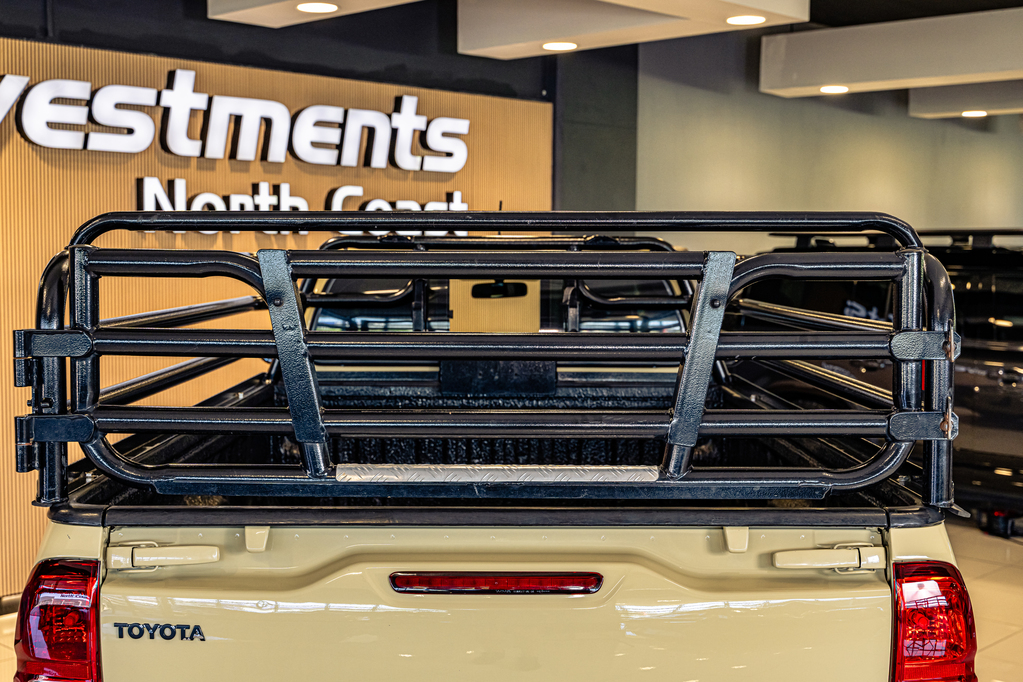 TOYOTA HILUX HILUX 2.4 GD-6 RAIDER 4X4 P/U S/C