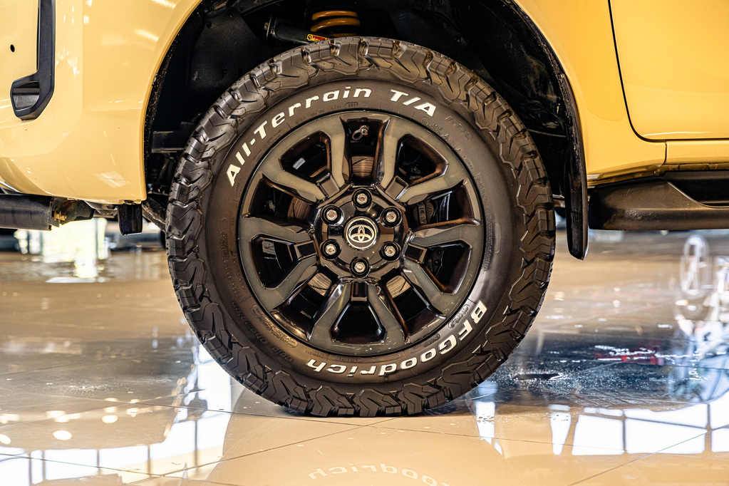 TOYOTA HILUX HILUX 2.4 GD-6 RAIDER 4X4 P/U S/C