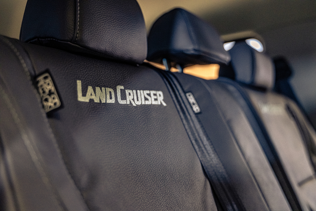 TOYOTA LAND CRUISER 76 LANDCRUISER 76 2.8 GD-6 VX S/W A/T