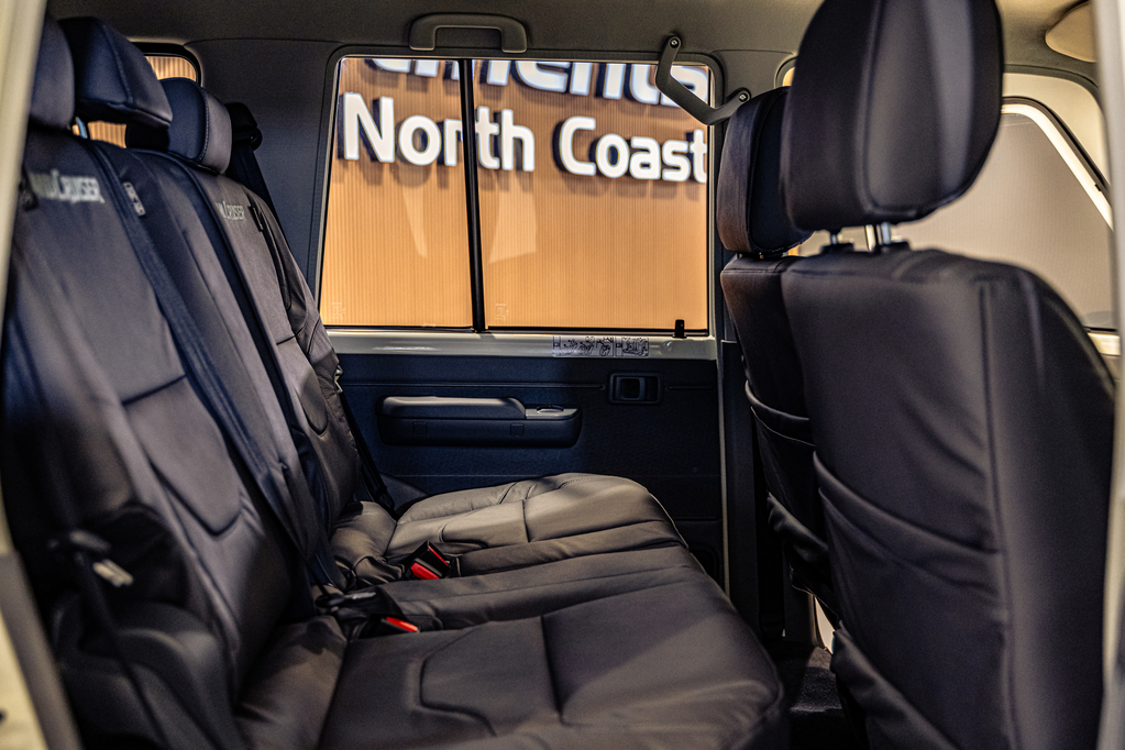 TOYOTA LAND CRUISER 76 LANDCRUISER 76 2.8 GD-6 VX S/W A/T