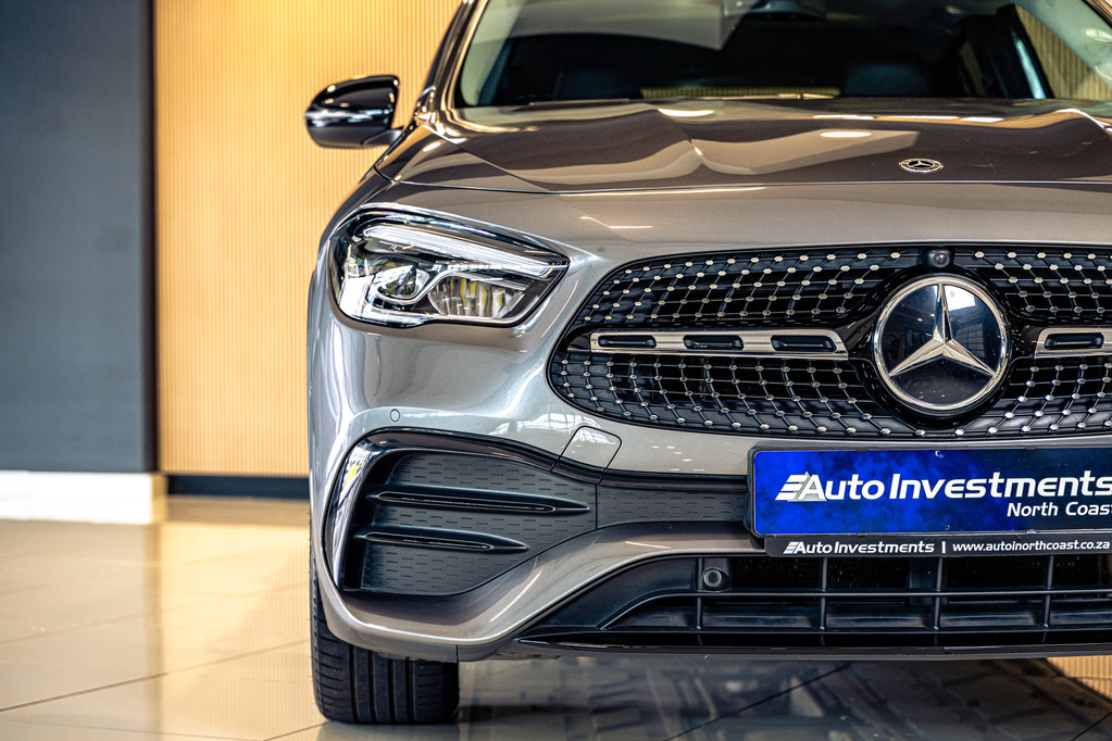 MERCEDES-BENZ GLA GLA 200 A/T - 6