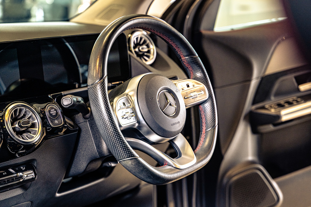 MERCEDES-BENZ GLA GLA 200 A/T - 8