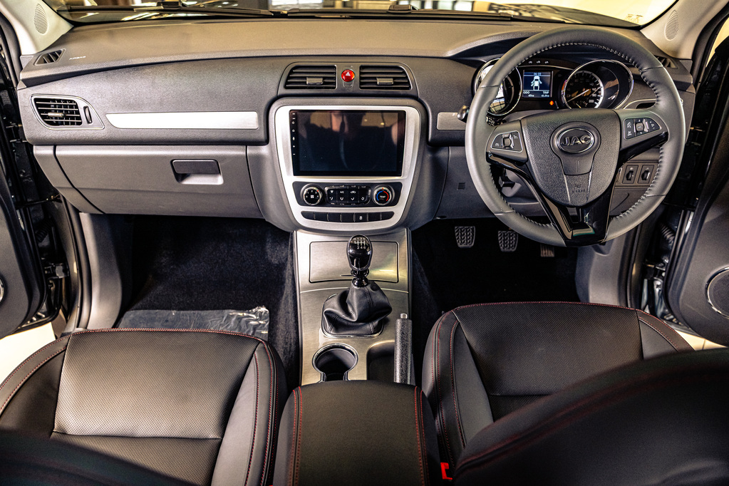 JAC T8 T8 2.0TDi LUX P/U D/C - 9