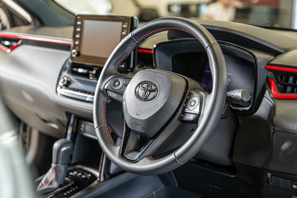 TOYOTA COROLLA CROSS COROLLA CROSS 1.8 GR-S HYBRID - 16