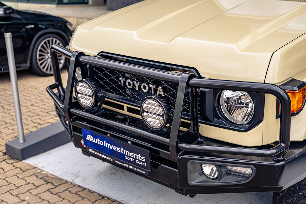 TOYOTA LAND CRUISER 79 LAND CRUISER 79 2.8 GD-6 P/U S/C A/T - 4