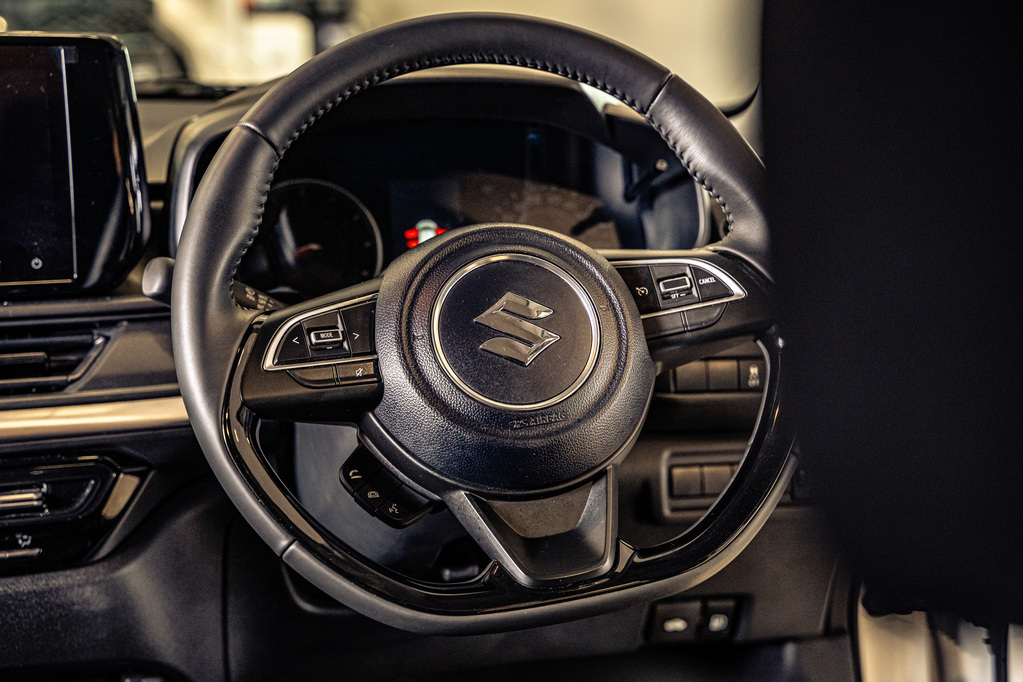 SUZUKI SWIFT SWIFT 1.2 GLX - 8