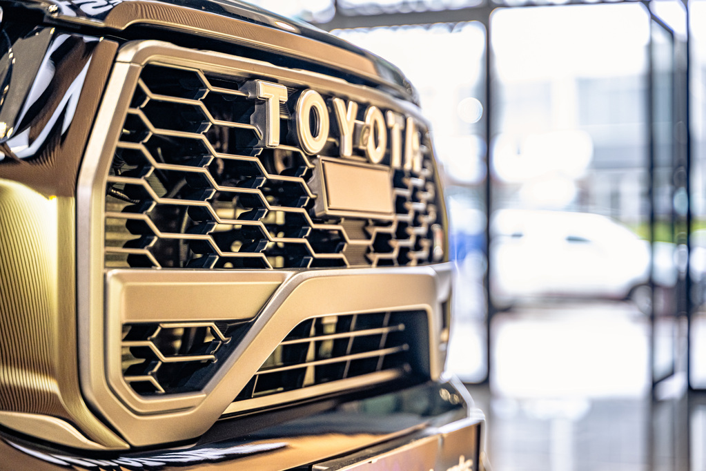 TOYOTA HILUX HILUX 2.8 GD-6 GR-S 4X4 A/T P/U D/C - 17