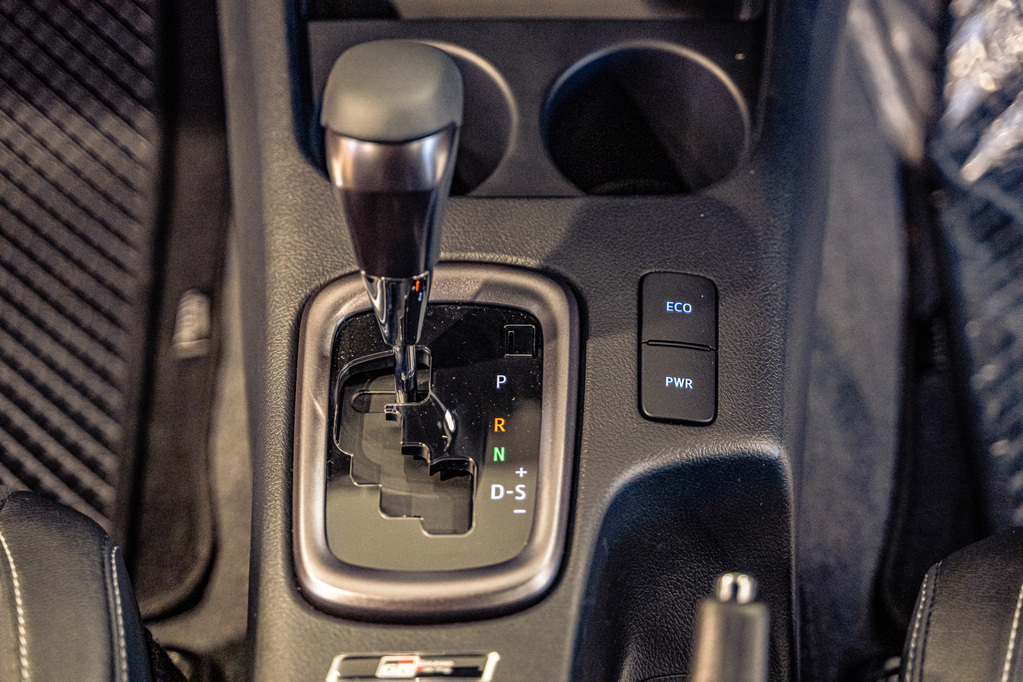 TOYOTA HILUX HILUX 2.8 GD-6 GR-S 4X4 A/T P/U D/C - 11