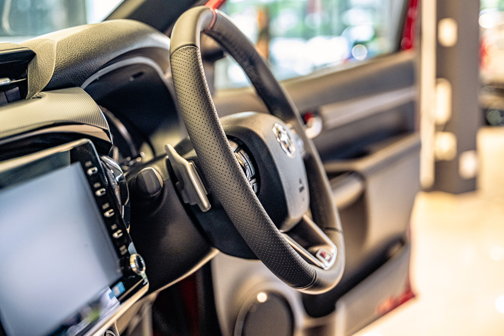 TOYOTA HILUX HILUX 2.8 GD-6 GR-S 4X4 A/T P/U D/C - 13