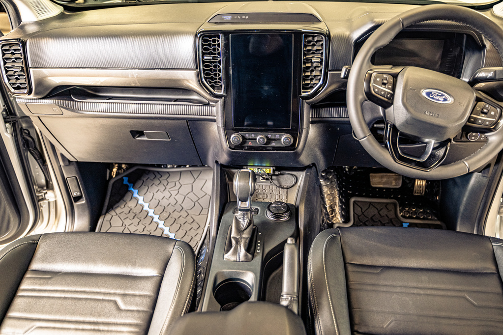 FORD RANGER RANGER 2.0D BI TURBO XLT HR A/T 4X4 SUPER CAB P/U - 12