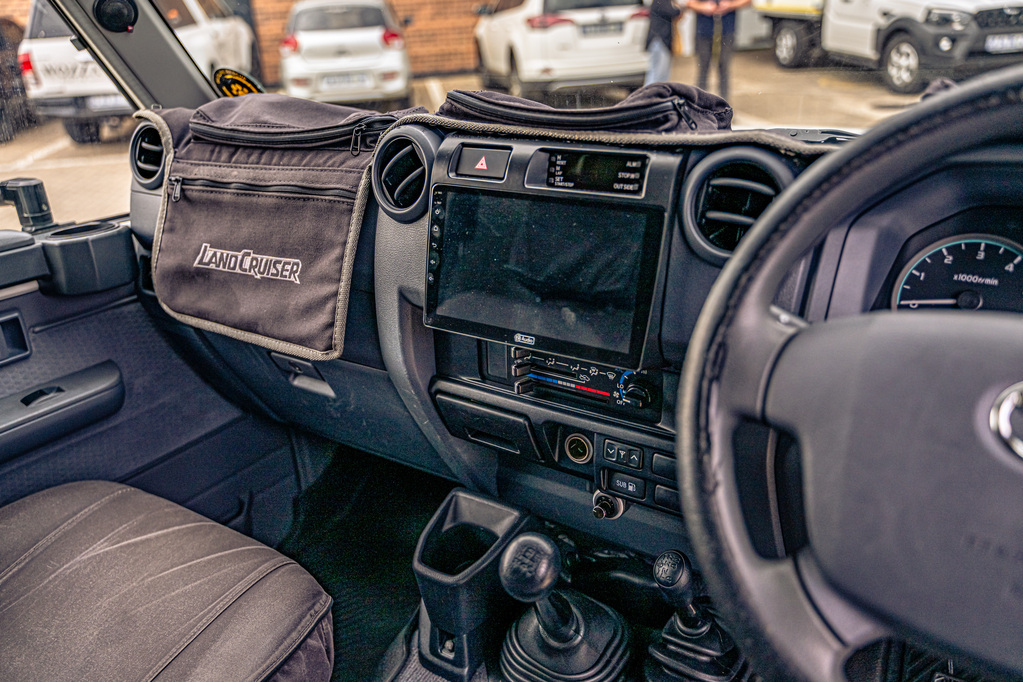 TOYOTA LAND CRUISER 79 LAND CRUISER 79 4.5D P/U S/C - 10