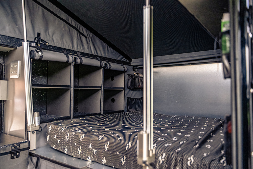 TOYOTA LAND CRUISER 79 LAND CRUISER 79 4.5D P/U S/C - 18