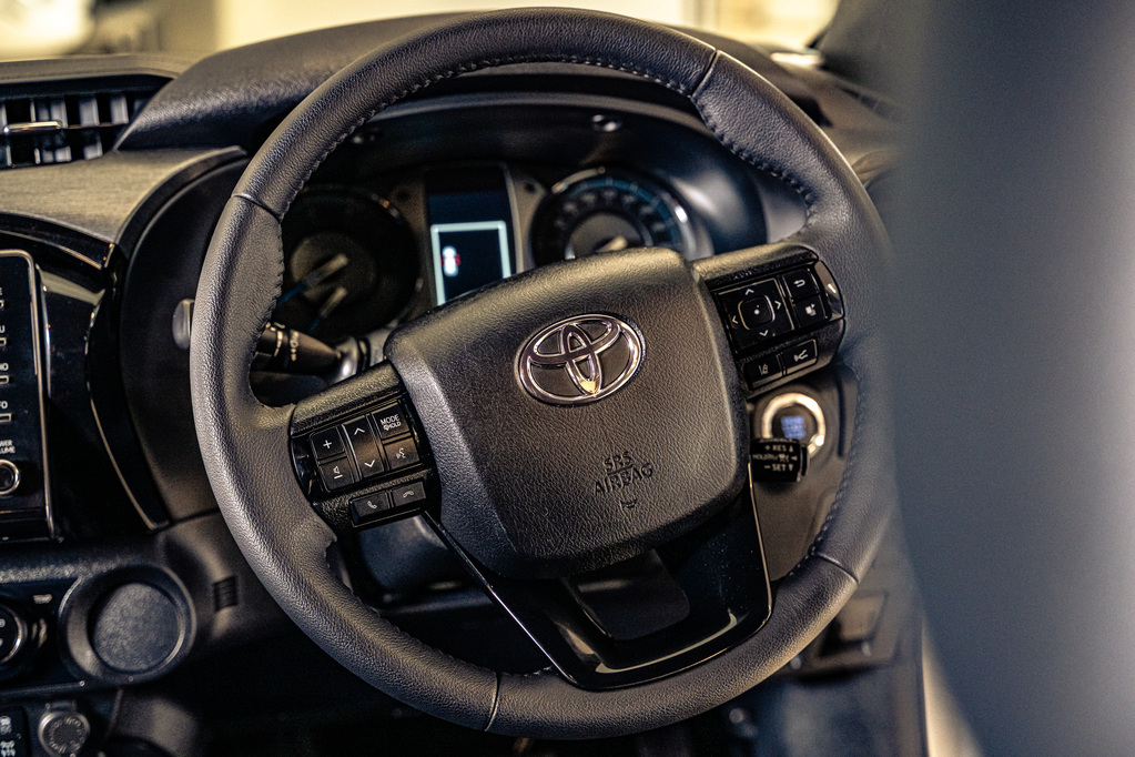 TOYOTA HILUX HILUX 2.8 GD-6 RB LEGEND A/T P/U D/C - 6