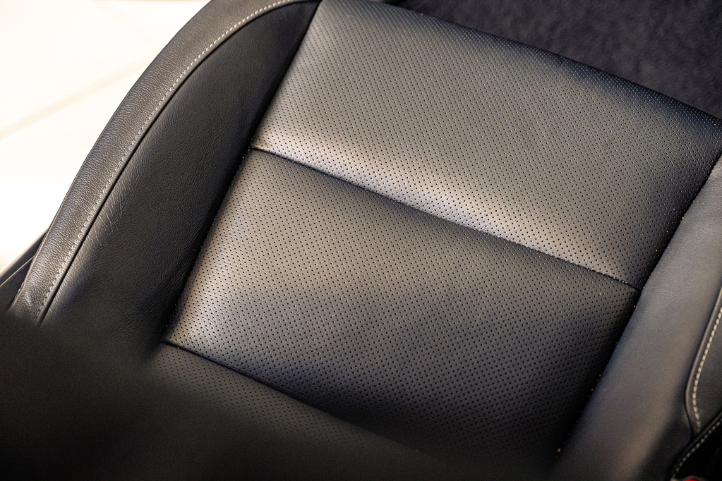 TOYOTA HILUX HILUX 2.8 GD-6 RB LEGEND A/T P/U D/C - 8