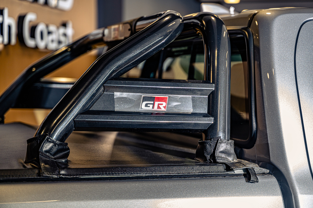 TOYOTA HILUX HILUX 2.8 GD-6 GR-S 4X4 A/T P/U D/C - 6