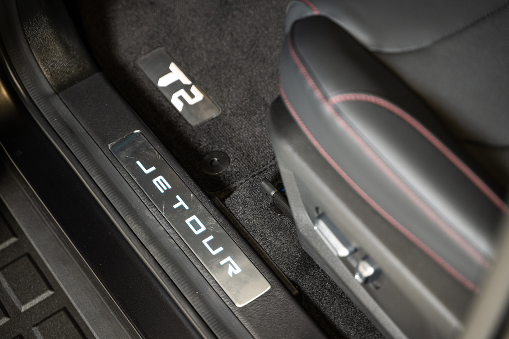 JETOUR T2 T2 2.0T DARK NIGHT - 13