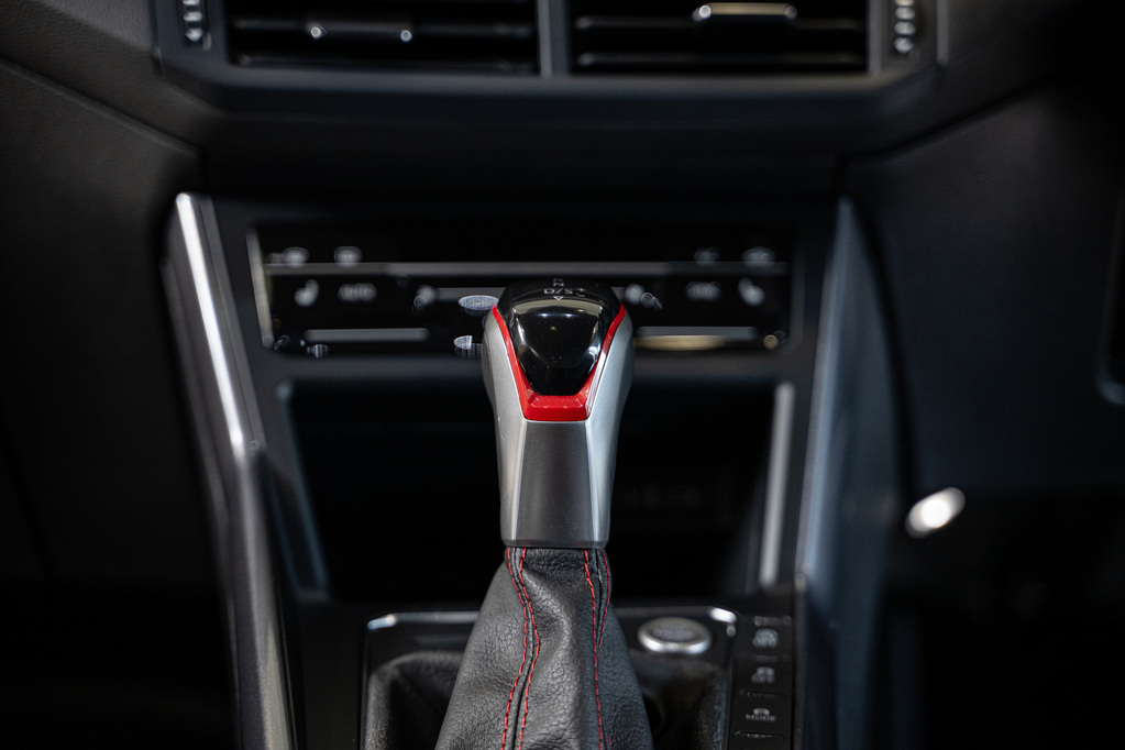 VOLKSWAGEN POLO POLO 2.0 GTI DSG (147KW)