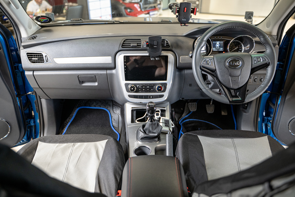 JAC T8 T8 2.0CTi LUX P/U D/C - 8