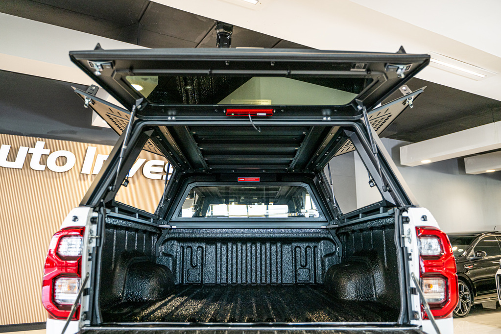 TOYOTA HILUX HILUX 2.8 GD-6 RB LEGEND 4X4 A/T P/U E/CAB - 16
