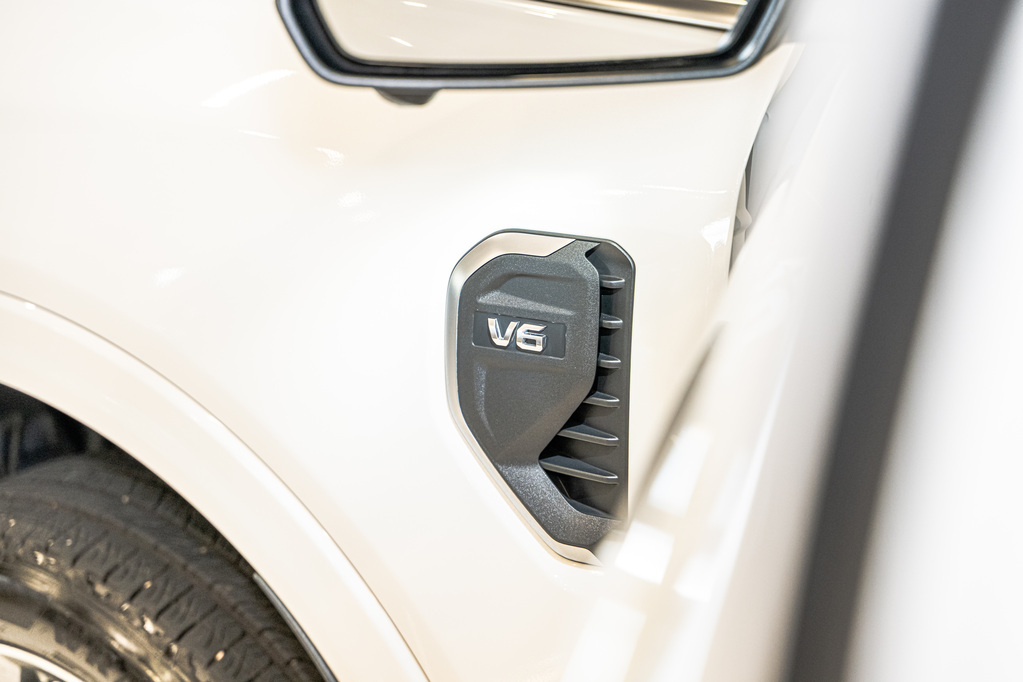 FORD EVEREST EVEREST 3.0D V6 PLATINUM AWD A/T - 8