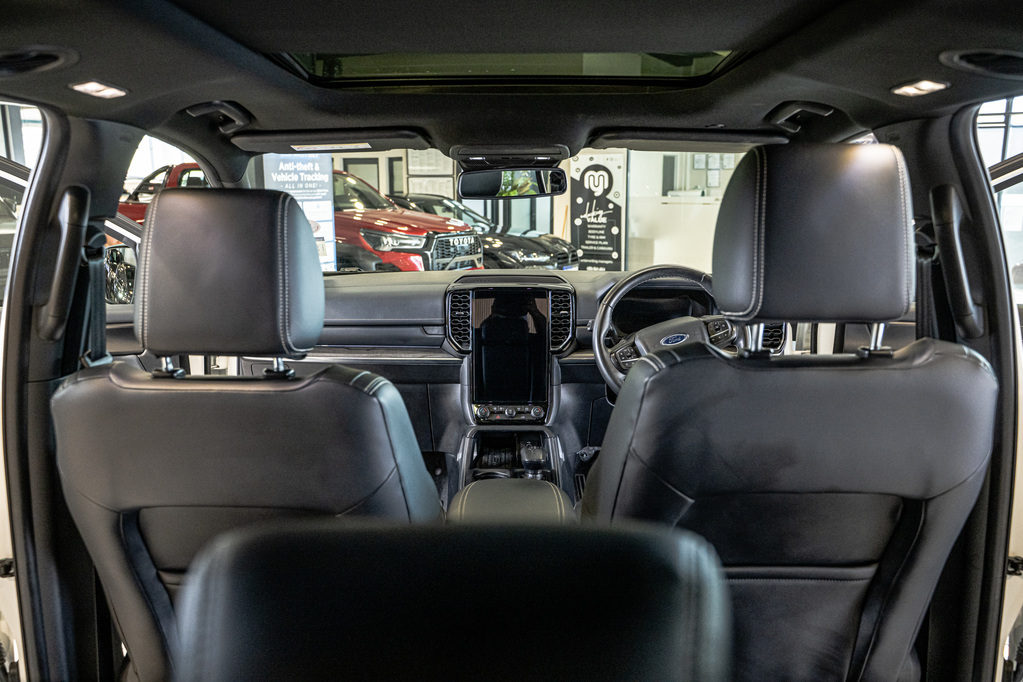 FORD EVEREST EVEREST 3.0D V6 PLATINUM AWD A/T - 9
