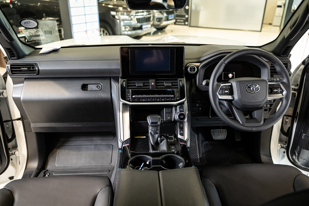 TOYOTA LAND CRUISER 300 LANDCRUISER 300 V6 3.3D GX-R - 12