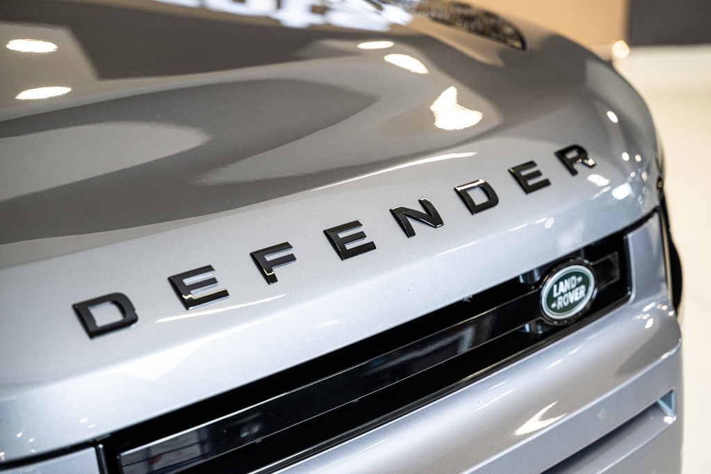 LAND ROVER DEFENDER DEFENDER 110 D300 HSE X-DYNAMIC - 4