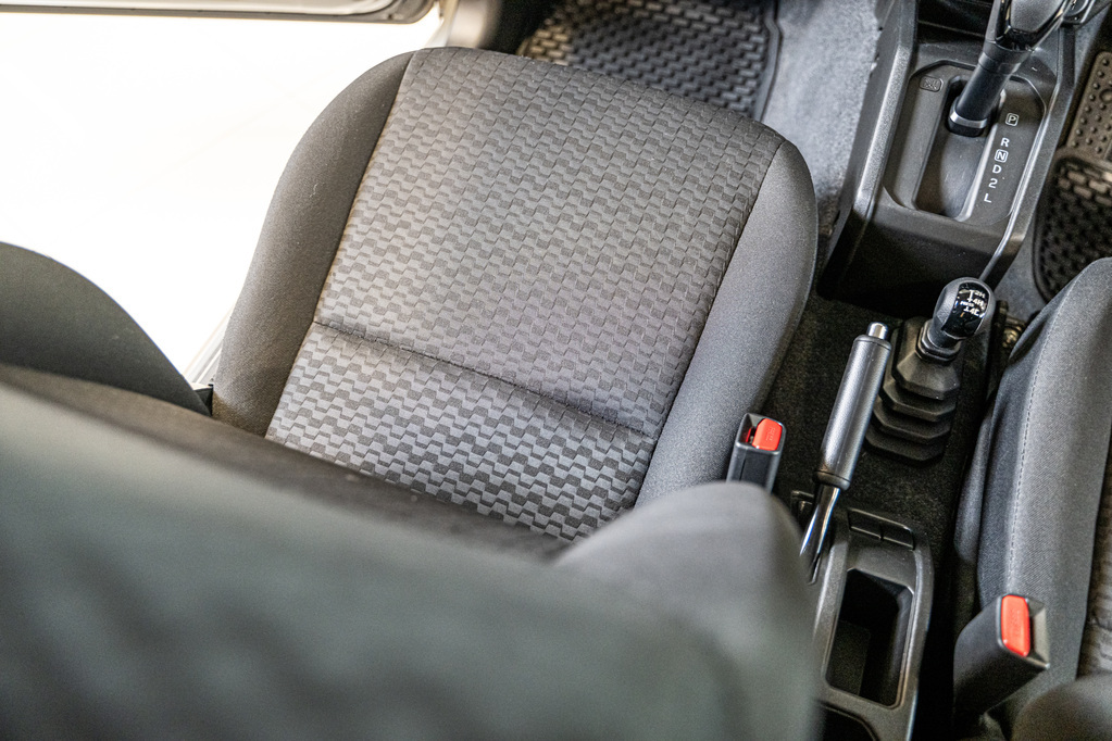 SUZUKI JIMNY JIMNY 1.5 GLX A/T - 14