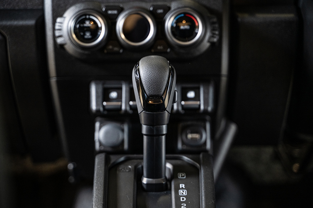 SUZUKI JIMNY JIMNY 1.5 GLX A/T - 15