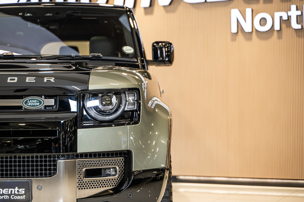 LAND ROVER DEFENDER 110 DEFENDER 110 D300 HSE X-DYNAMIC - 5