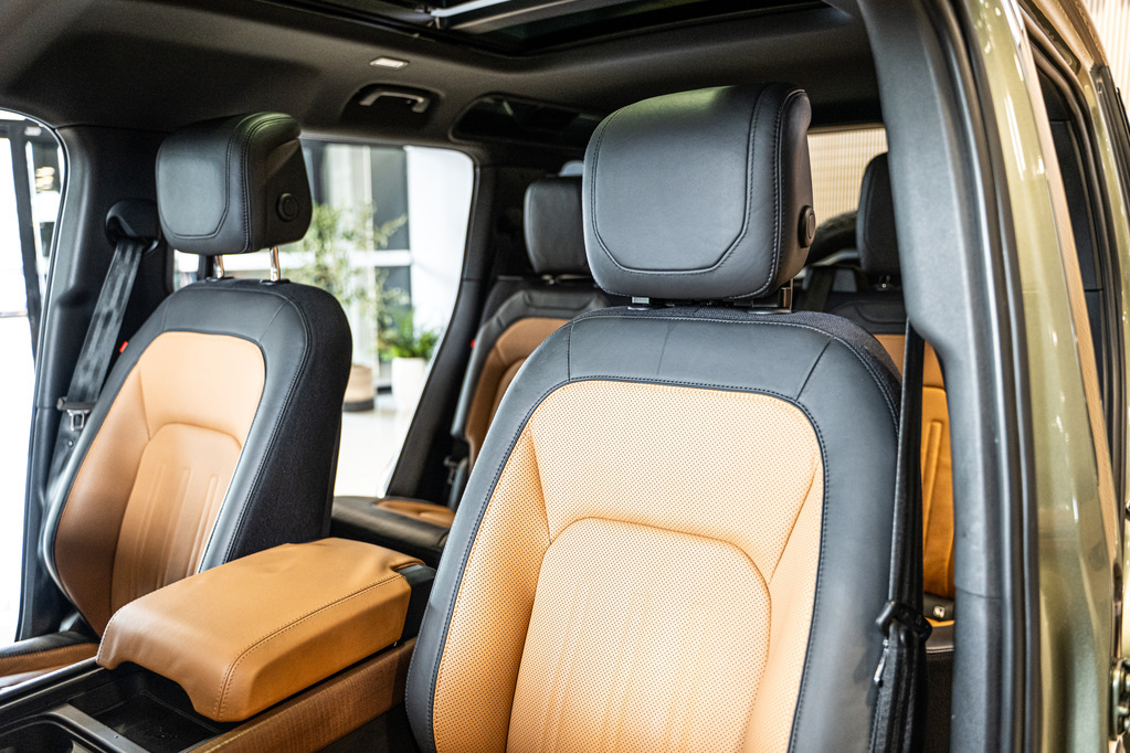 LAND ROVER DEFENDER 110 DEFENDER 110 D300 HSE X-DYNAMIC - 9