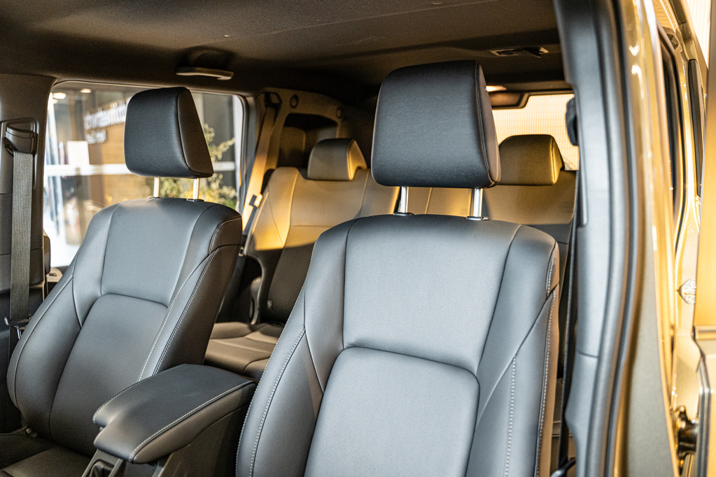 TOYOTA LANDCRUISER L/CRUISER FJ 2.7 VX A/T - 11