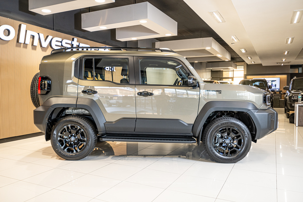 TOYOTA LANDCRUISER L/CRUISER FJ 2.7 VX A/T - 9