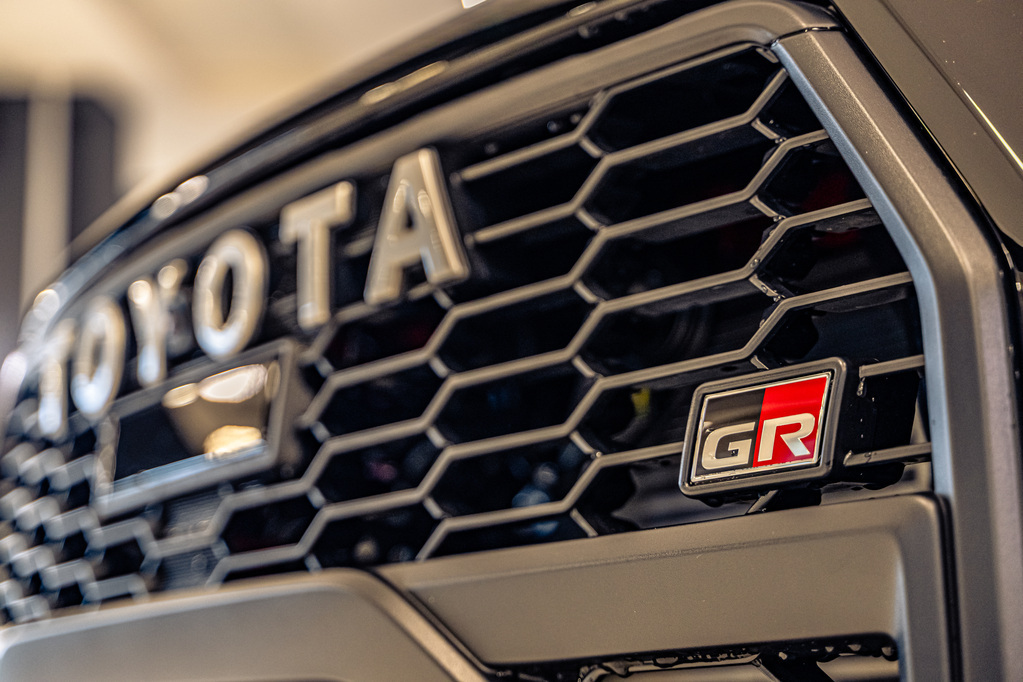 TOYOTA HILUX HILUX 2.8 GD-6 GR-S 4X4 A/T P/U D/C - 4