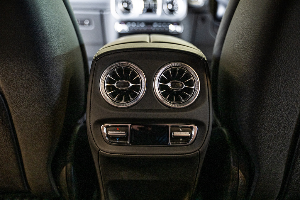 MERCEDES-BENZ G CLASS AMG G63 - 15