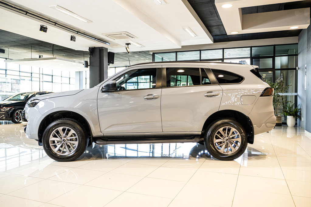 ISUZU MU-X MU-X 1.9D LS A/T - 10