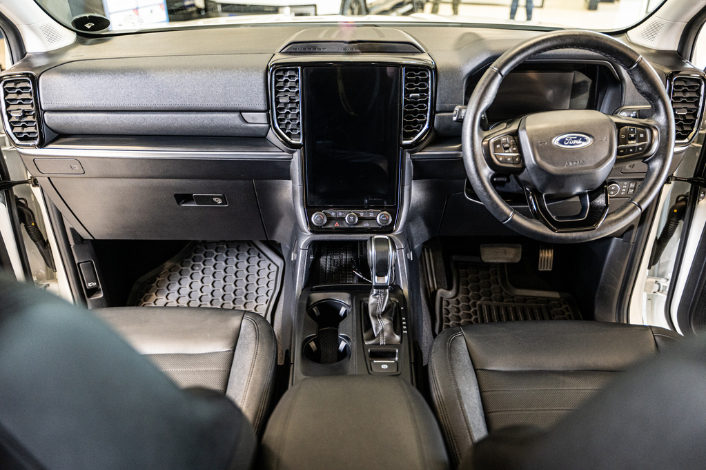 FORD EVEREST EVEREST 2.0D BI-TURBO SPORT A/T - 16
