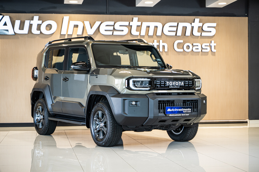 TOYOTA FJ CRUISER L/CRUISER FJ 2.7 GX A/T - 2