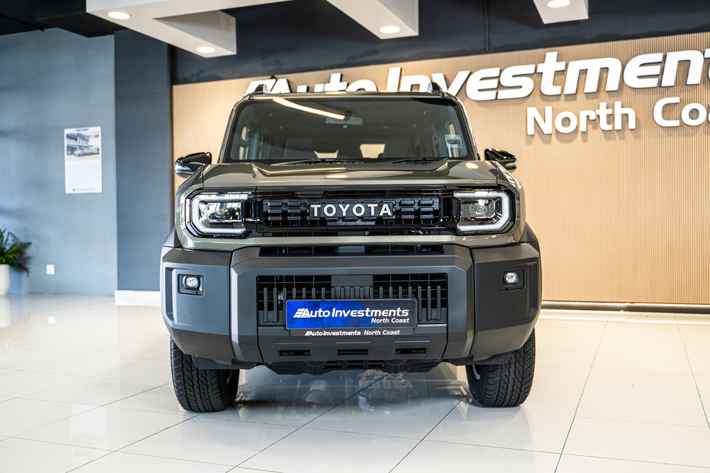 TOYOTA FJ CRUISER L/CRUISER FJ 2.7 GX A/T - 3
