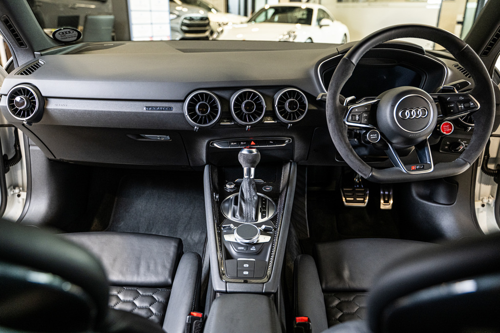 AUDI TT TT RS QUATTRO COUPE STRONIC (294KW) - 12