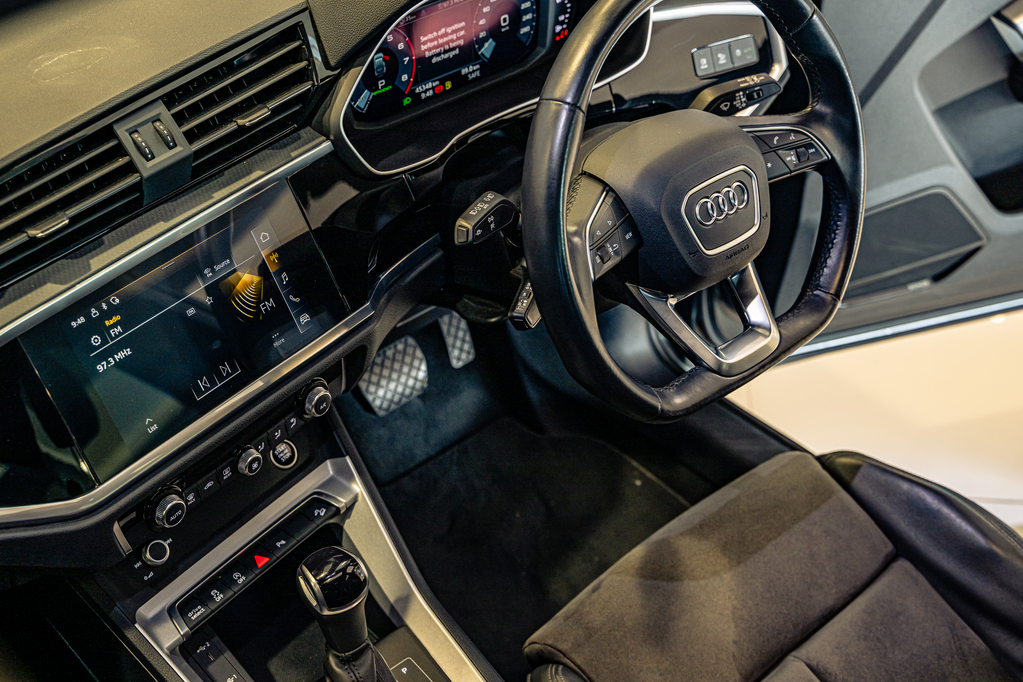 AUDI Q3 Q3 SPORTBACK 2.0T FSI QUATT STRONIC S LINE (40 TFSI) - 17