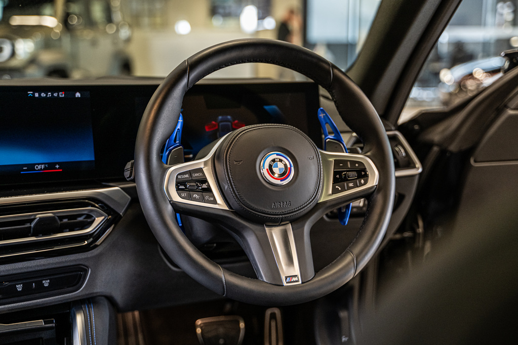 BMW 2 SERIES M240I XDRIVE A/T (G42) - 16