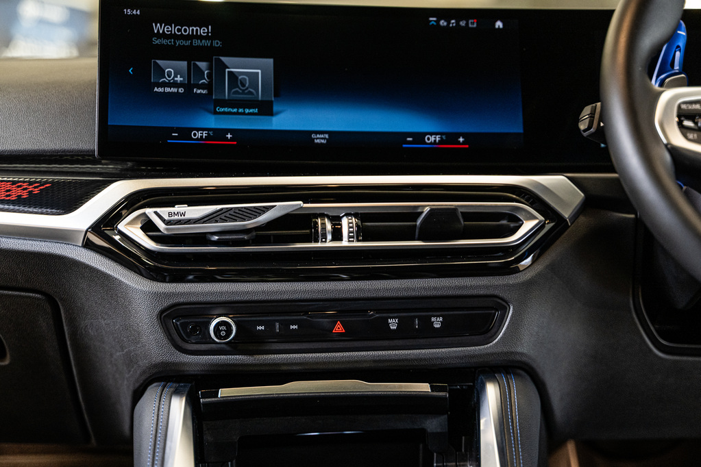 BMW 2 SERIES M240I XDRIVE A/T (G42) - 19