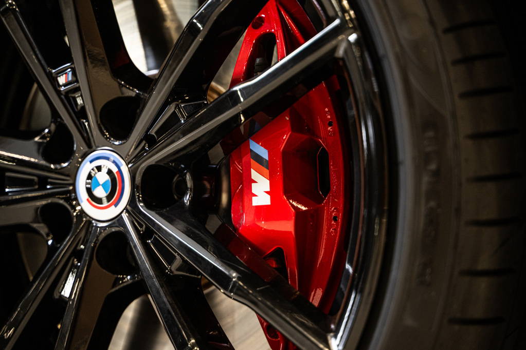 BMW 2 SERIES M240I XDRIVE A/T (G42) - 9
