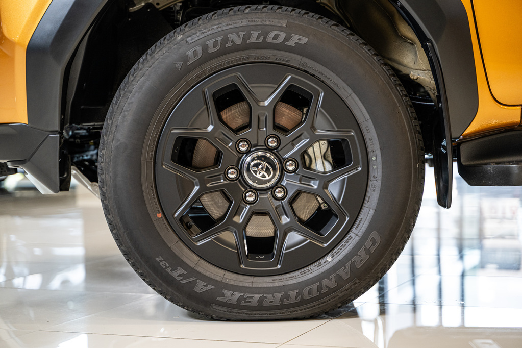 TOYOTA HILUX HILUX 2.8 GD-6 RB LEGEND 4X4 A/T P/U D/C (MHEV) - 11