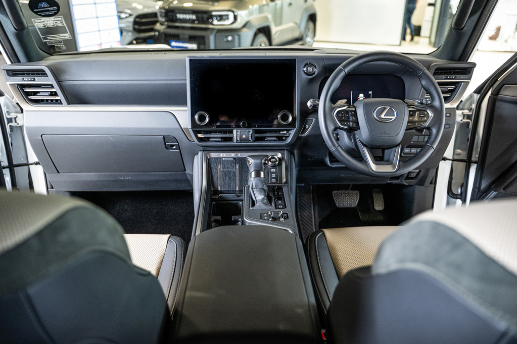 LEXUS GX GX 550 3.5T OVERTRAIL - 13