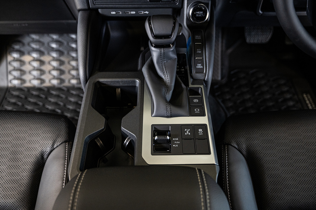 TOYOTA PRADO PRADO TX 2.8GD A/T - 17